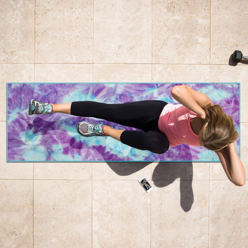 Toalla de Yoga Tie Dye JupiterGear con Puntos Antideslizantes