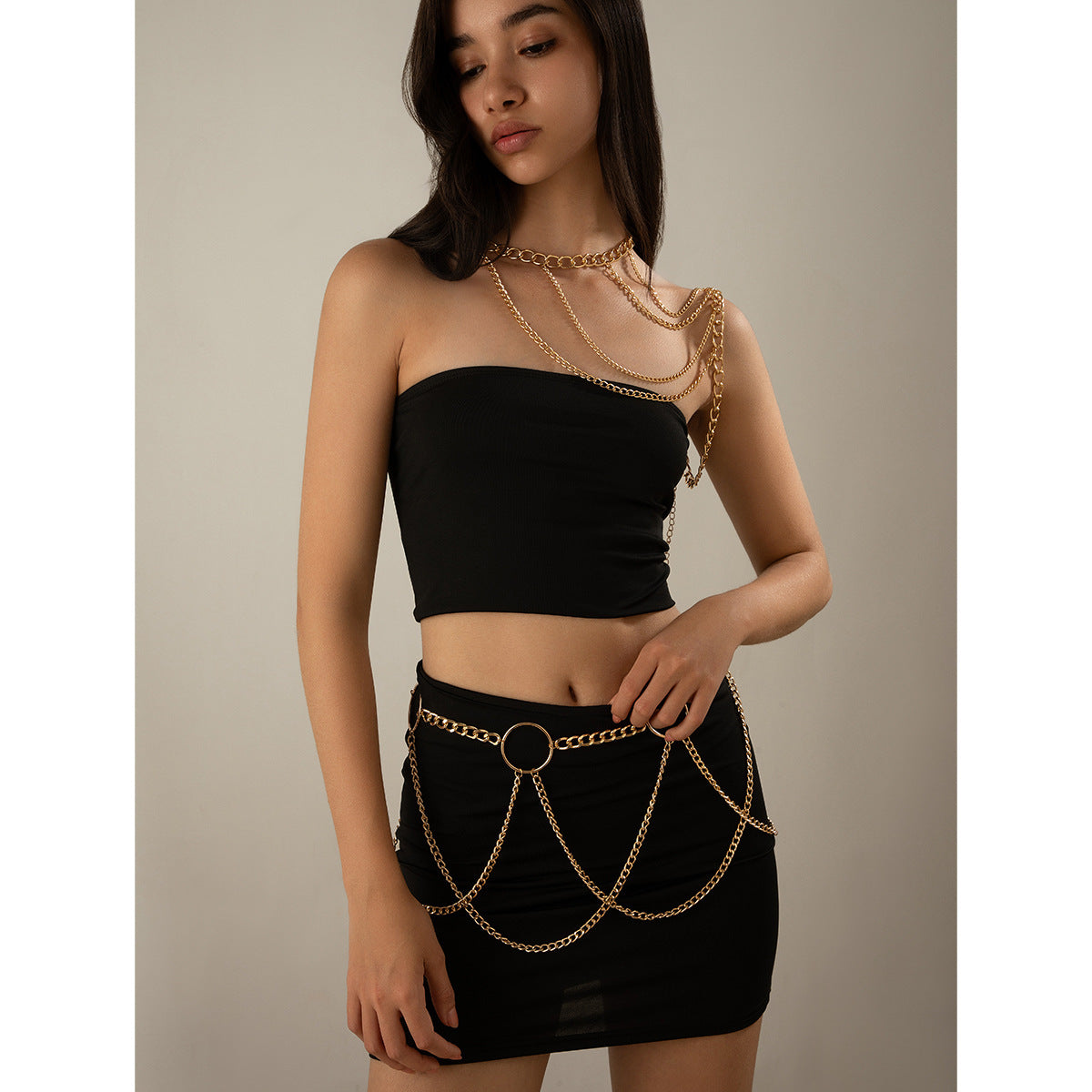 Punk women's hollow metal tassel chest chain U-shaped cross sexy French waist chain - Korvel