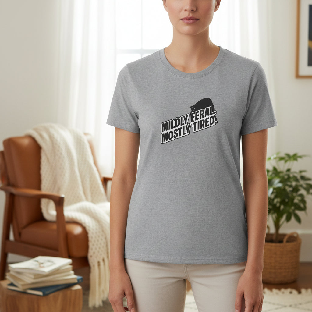 T-shirt slim fit chat légèrement sauvage et principalement fatigué