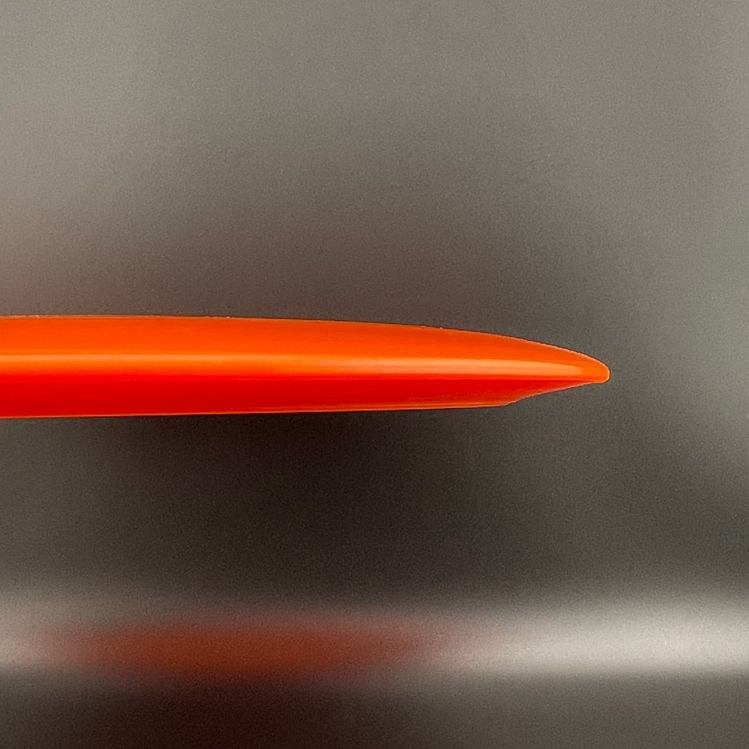 DGA Hurricane Disc Golf Driver - Plástico Atmos