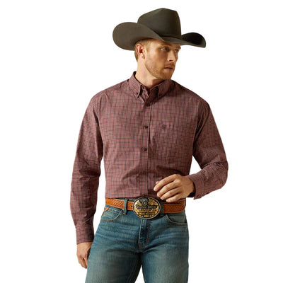 Ariat Pro Series Men's Long Sleeve Shirt - Red & Black Plaid - Korvel