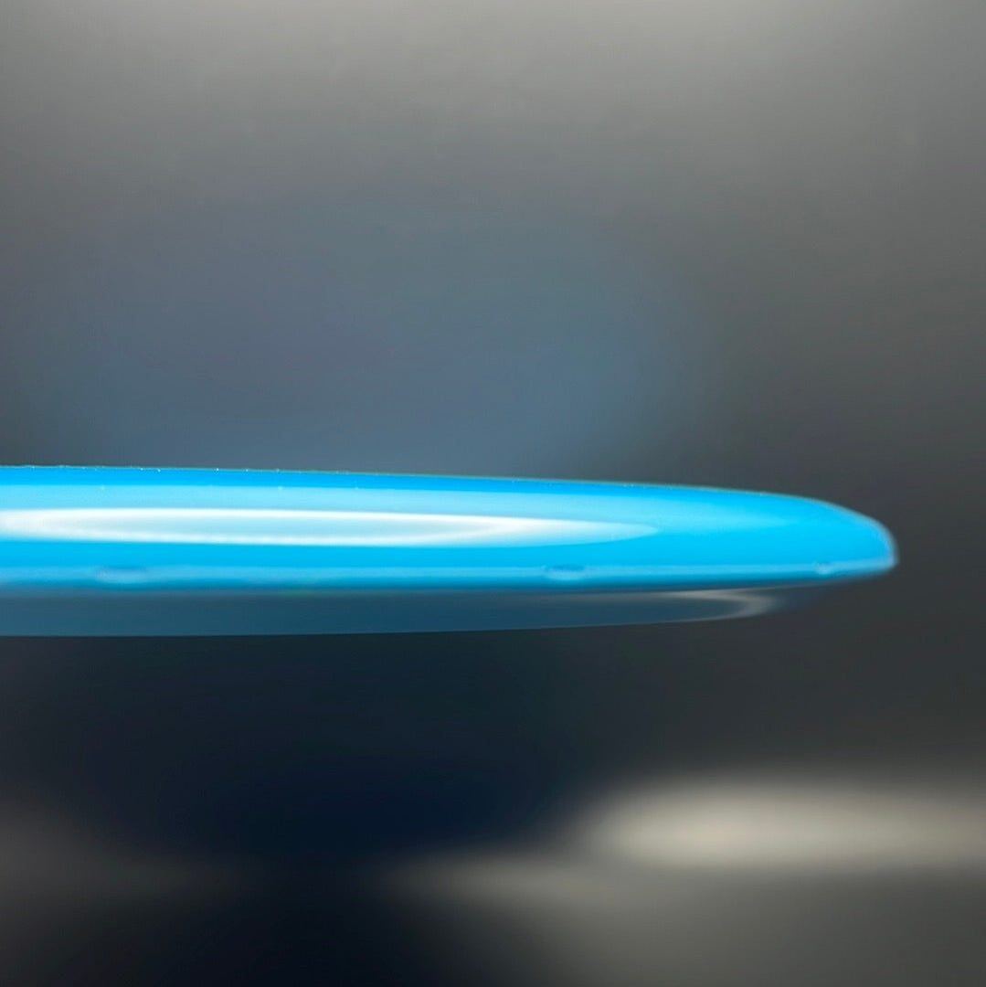 Aura Mana - First Run - Zoe Andyke Signature Disc