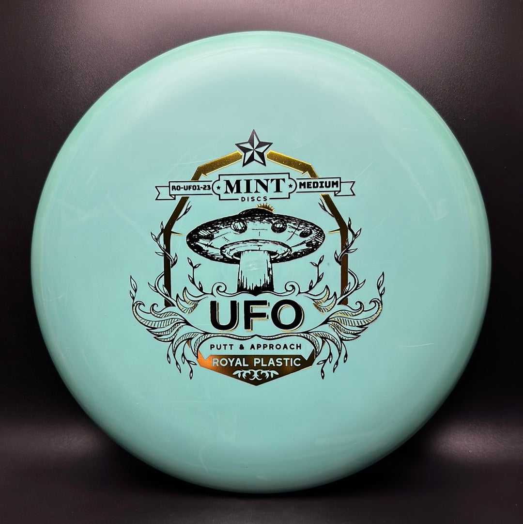 Royal Medium UFO - First Run Disc Golf Putter