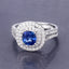 Anillo de Compromiso de Zafiro Azul y Diamante de 1.96 Quilates en Oro Blanco de 18K