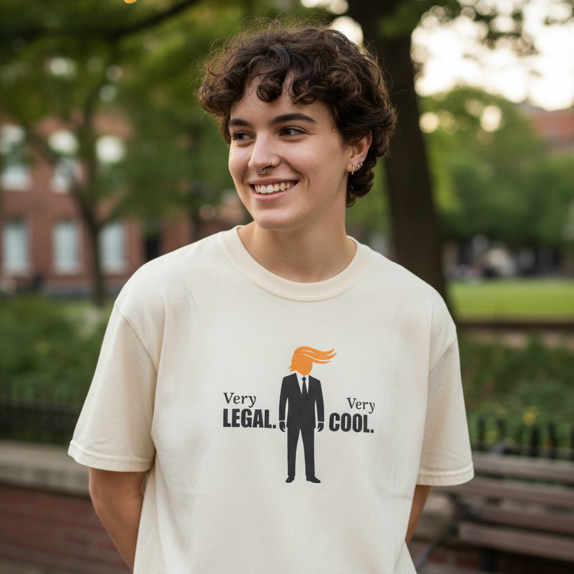 Muy Legal. Muy Genial. Camiseta Gráfica Unisex