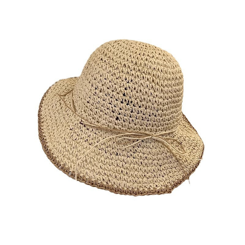 Chapeau en paille à large bord et résistant au soleil pour les sorties à la plage