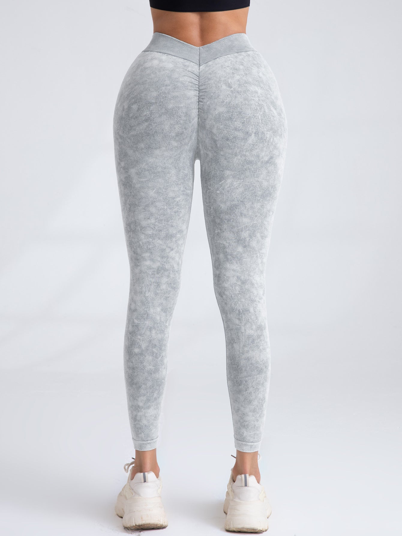 Leggings Scrunch V-Back PeachyFit: Muévete con Confianza