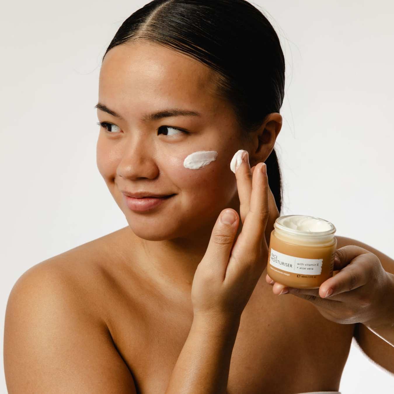 Face Moisturizer with Vitamin E - Korvel