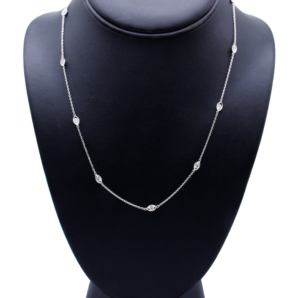 Collier en Diamant en Forme de Marquise en Or Blanc 14K