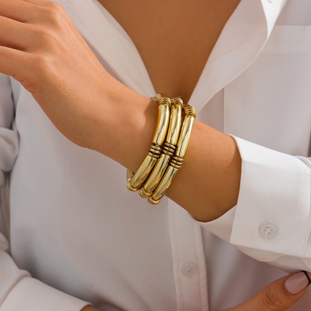 Conjunto de Pulseras de Tubo Doblado CCB Irregular y Elegante