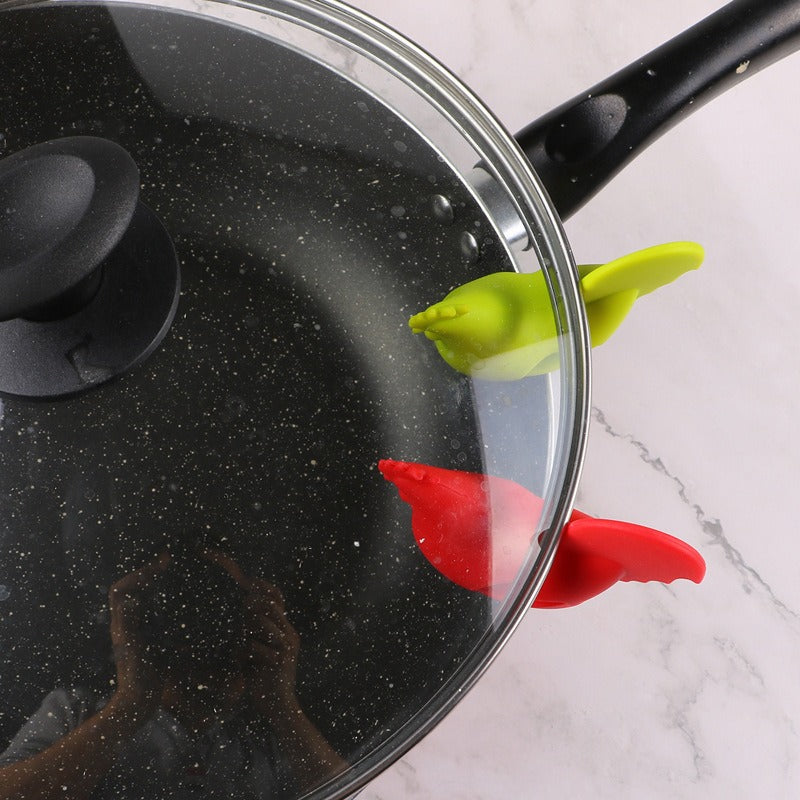 Creative Rooster Silicone Pot Clamp for Kitchen Use