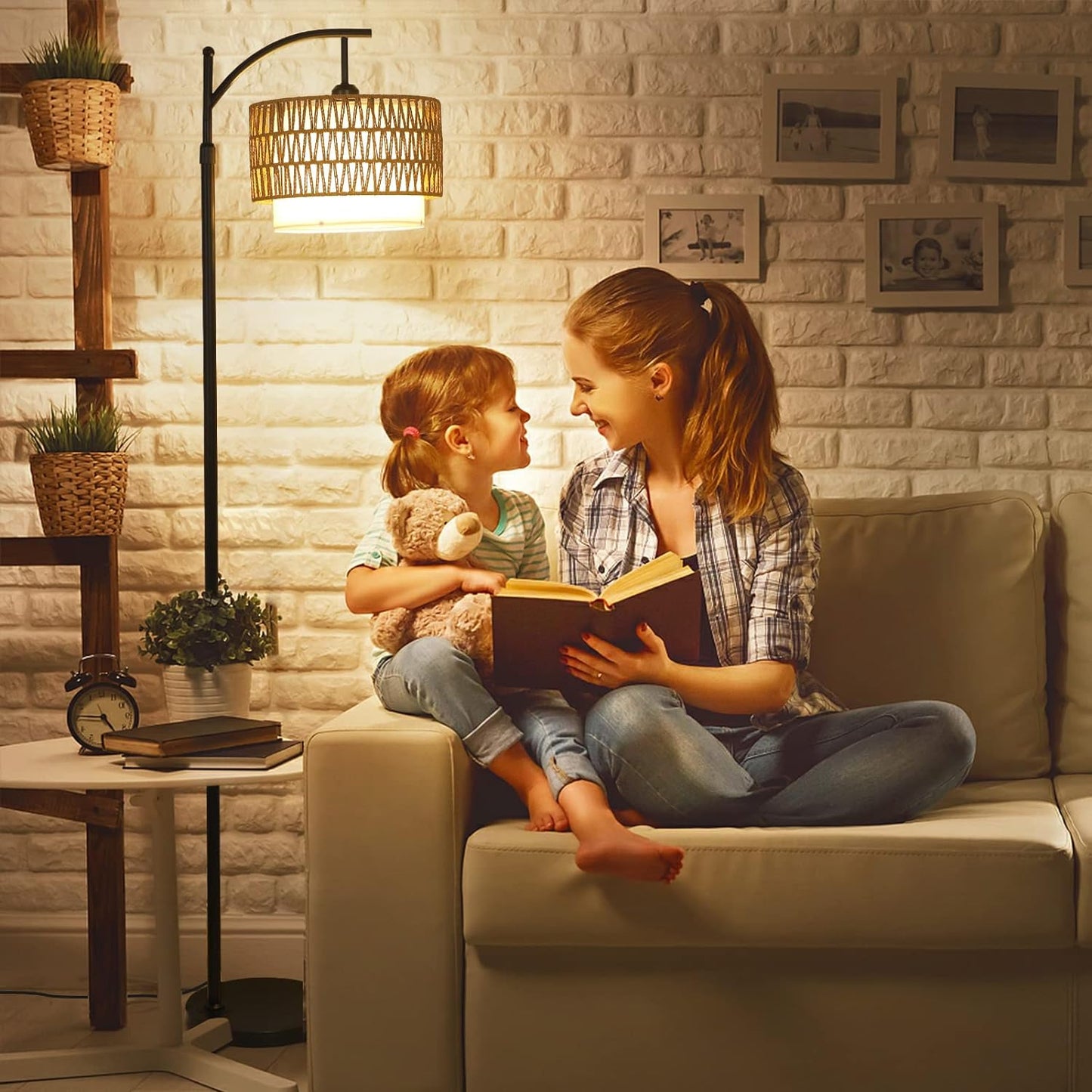 Arc Floor Lamp with Remote Control and Dimmable Bulb
