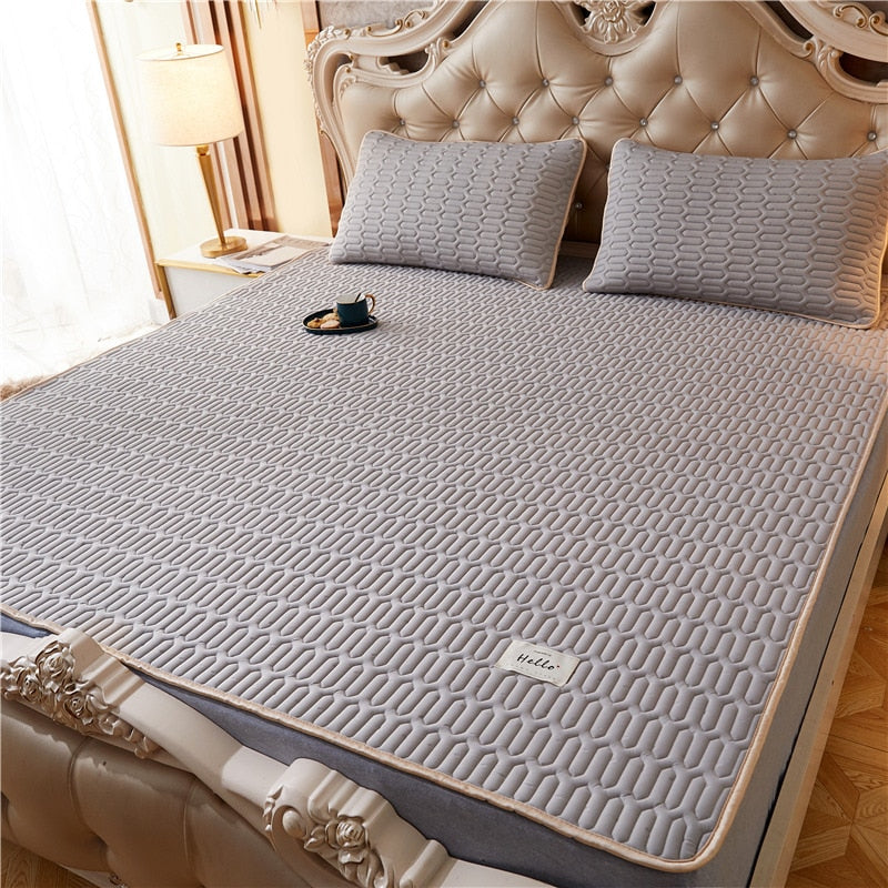 Summer Bed Sheet Ice Silk Mat Soft and Comfortable Latex Mattress Bedding Three-piece Breathable Mat for Comfortable Sleep - Korvel
