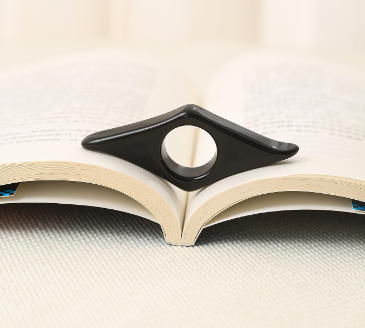 Press book reading aid - Korvel