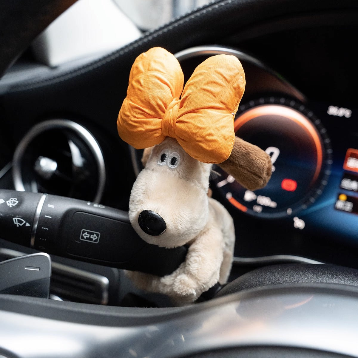 Adorable Adorno de Perro de Peluche para Decoración del Interior del Coche
