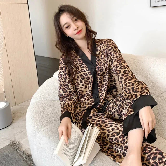 Ensemble de Pyjama Luxueux pour Femmes pour un Confort Ultime