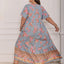 Elegante vestido maxi de talla grande con mangas de volantes en rosa púrpura