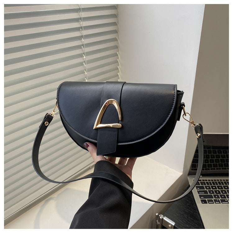 Premium Urban Minimalist Saddle Bag for Everyday Style