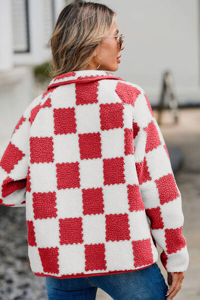 Chaqueta de Teddy de Manga Larga con Botones y Diseño a Cuadros Elegante