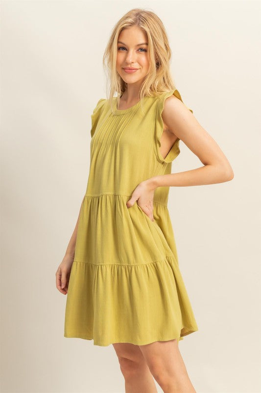 Vestido de Manga Rizada con Cuello Redondo y Capas para Mujeres