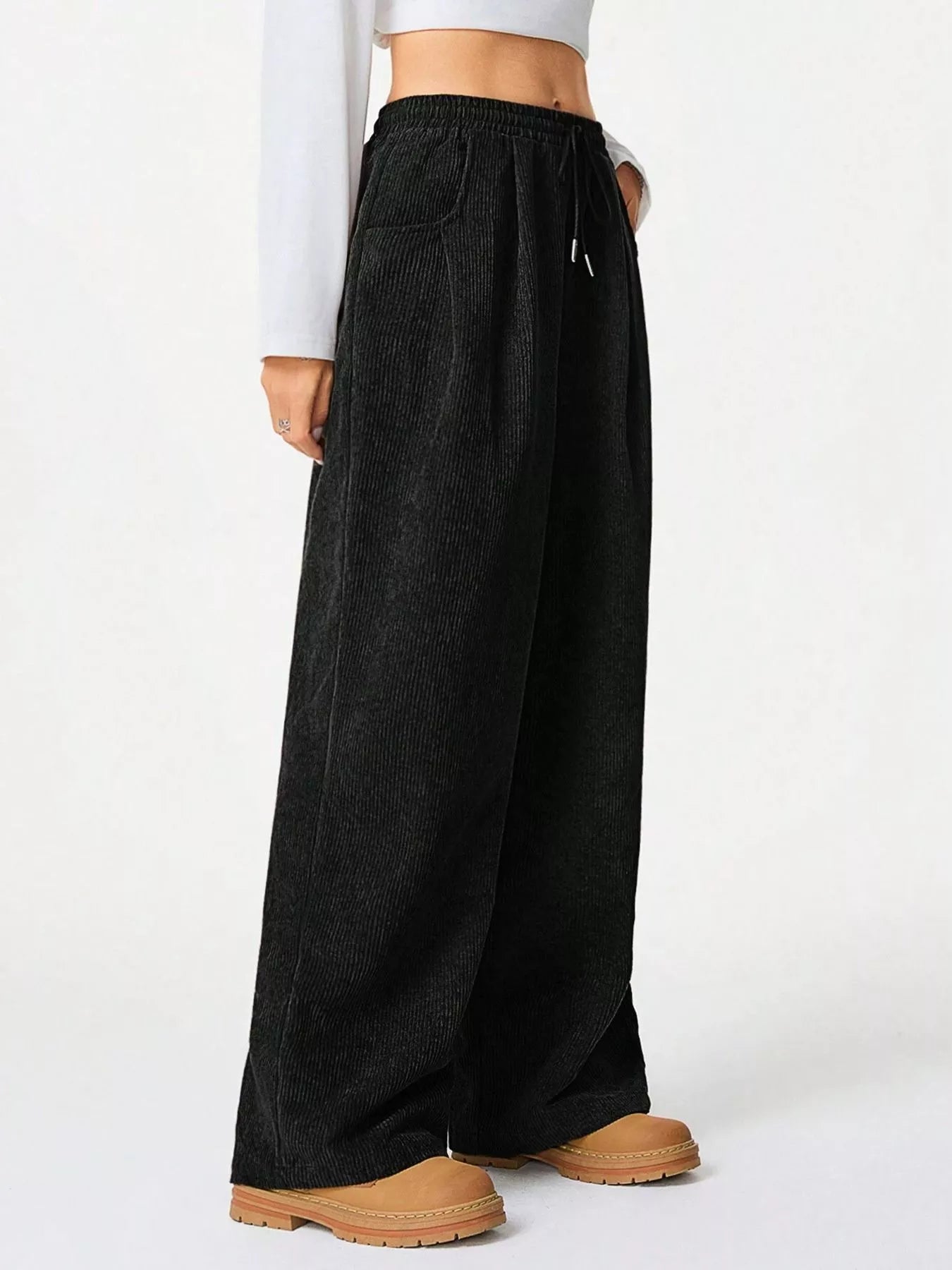Pantalons en velours côtelé à taille élastique et jambes larges