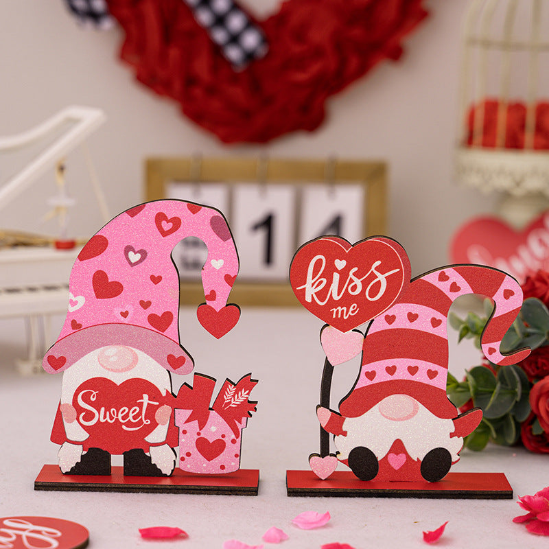 Valentine's Day Decoration Products Creative Love Rudolf Wooden Ornaments Romantic Wedding Love Home Decoration - Korvel