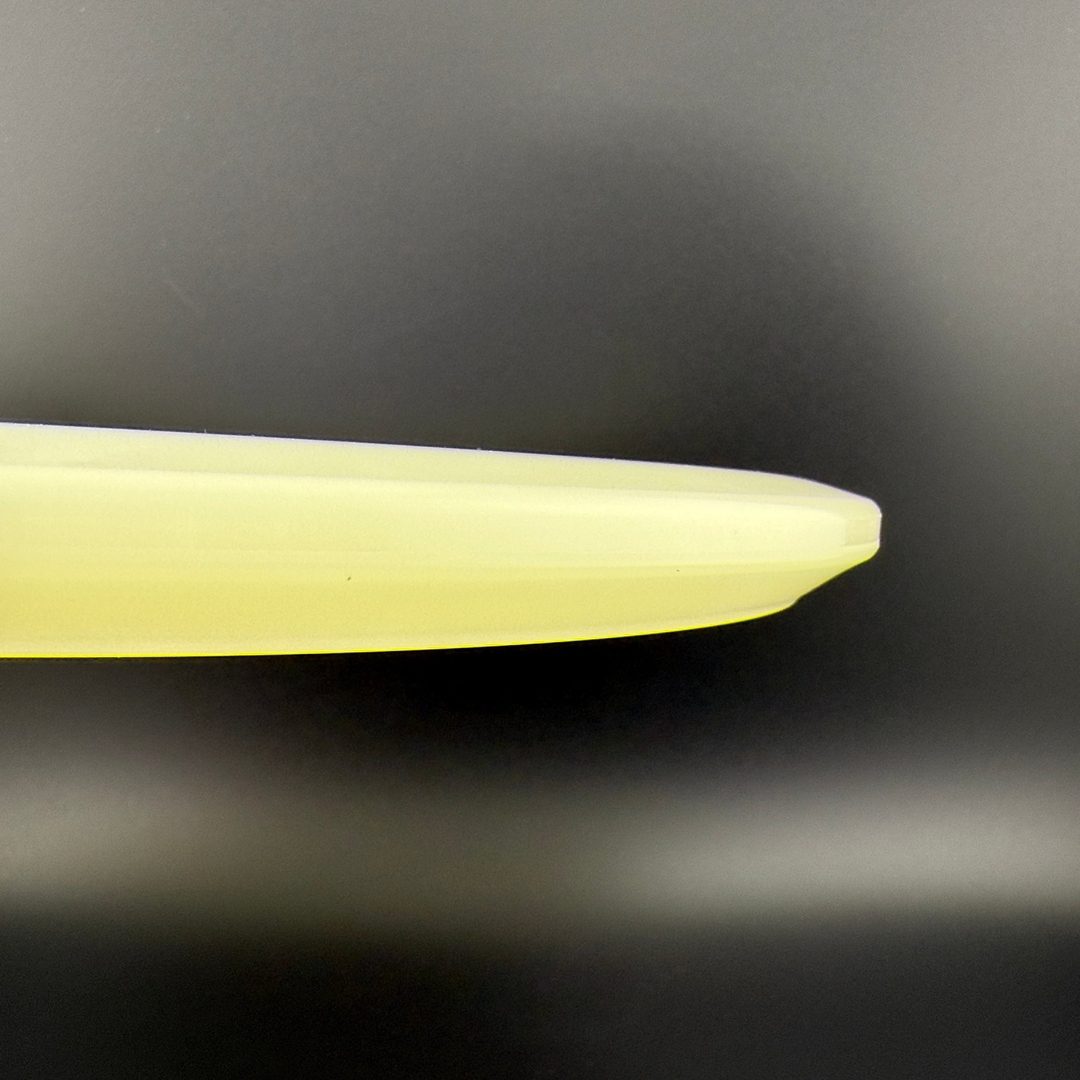 Glow C-Line MD4 - Crescent Falcon - Serie de Firma de Simon Lizotte