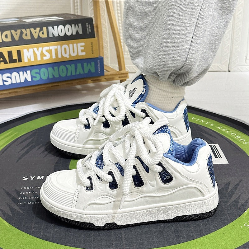 Trendy White Sneakers for Men and Women