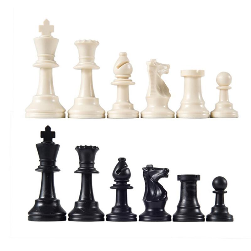 32 Medieval Chess Pieces 64MM - Korvel