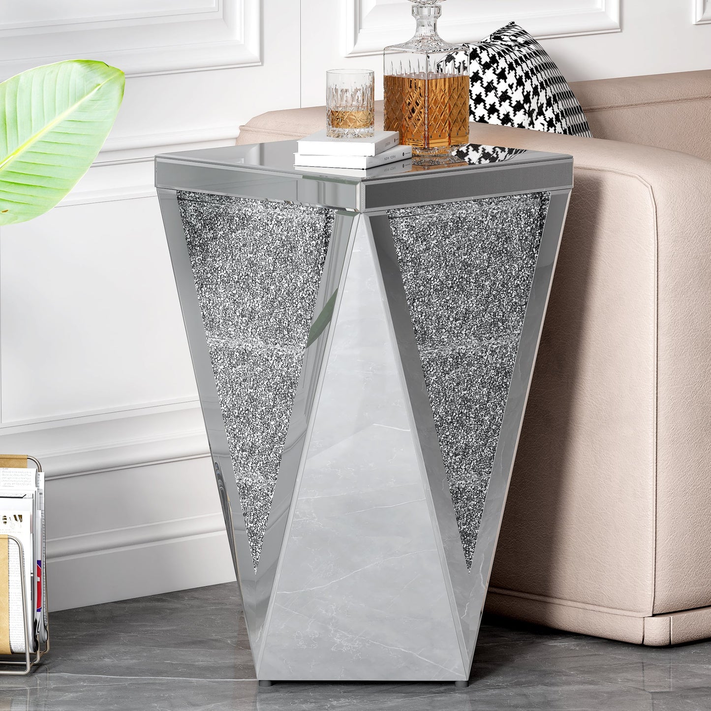 U-Can 13.8'' Silver Square Mirrored End Table, Modern Side Table with Crushed Diamond for Living Room, No Assembly Required - Korvel