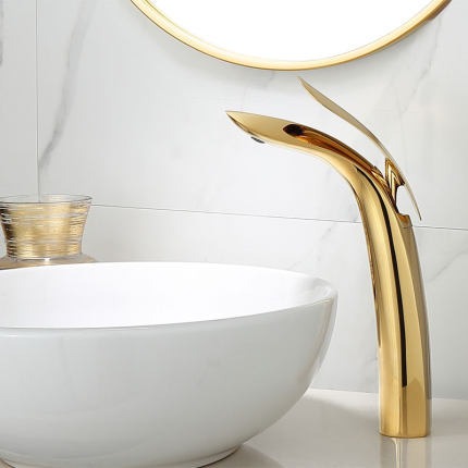 Elegant Red Rose Gold Bathroom Sink Faucet