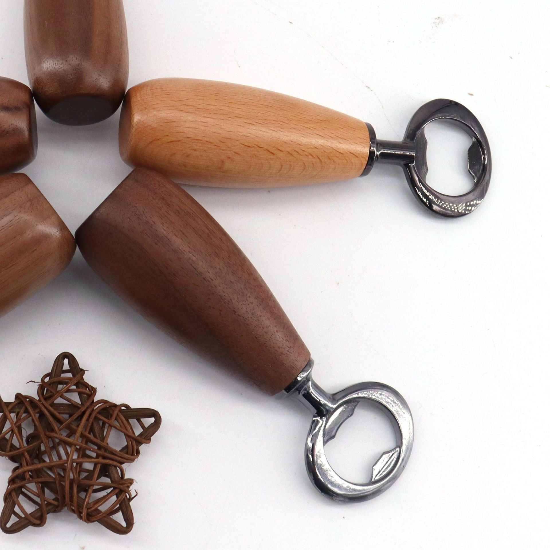Bottle opener bottle opener beer beverage soda black walnut solid wood handle home personality creative bottle opener artifact - Korvel