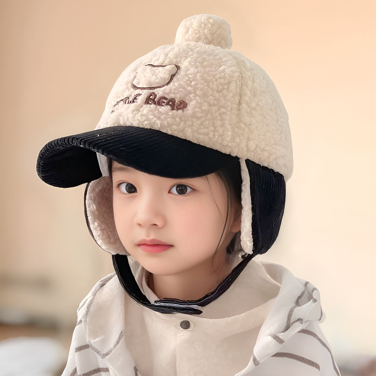 Gorra de béisbol de corduroy cálido para niños con protección para las orejas