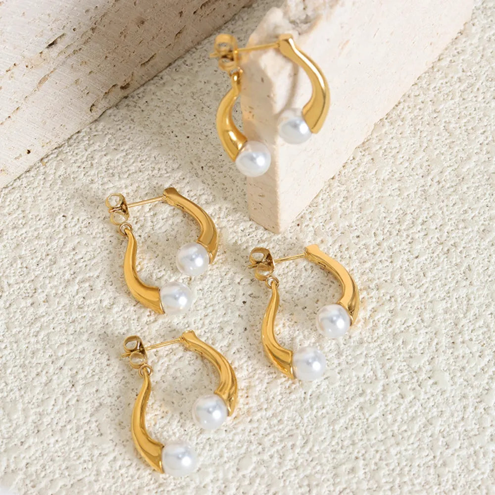 Elegant split design with high gloss pearl inlay simple titanium steel gold-plated earrings - Korvel