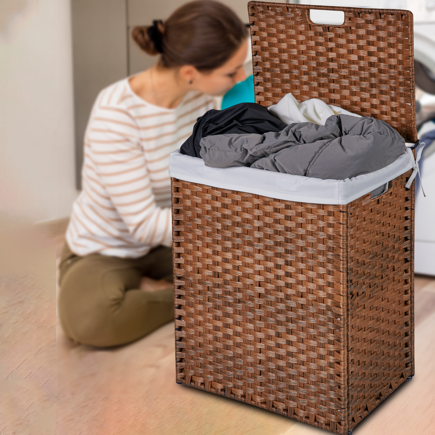 Laundry Hamper With Lid PE Rattan Powder Coating Frame Clothes Hampers with 02 Removable Bags, 100L, Brown Color - Korvel