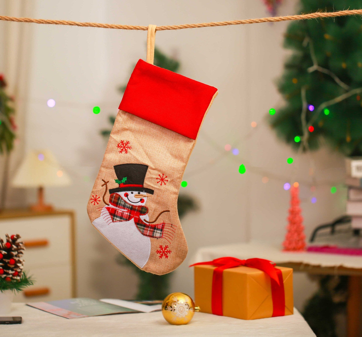 Christmas Decoration Linen Red Bordered Old Man Snowman Christmas Socks Christmas Gift Bag Candy Socks - Korvel