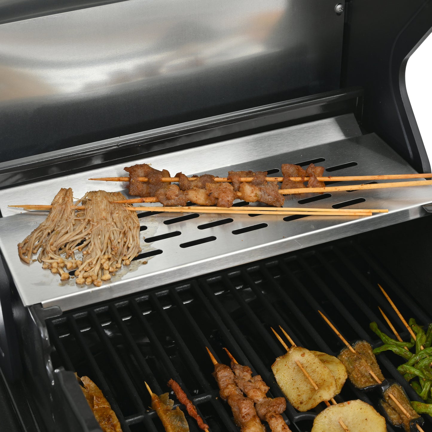 2+2 multifunctional gas barbecue grill and covered grill combination for outdoor cooking - barbecue, barbecue, pizza. - Korvel