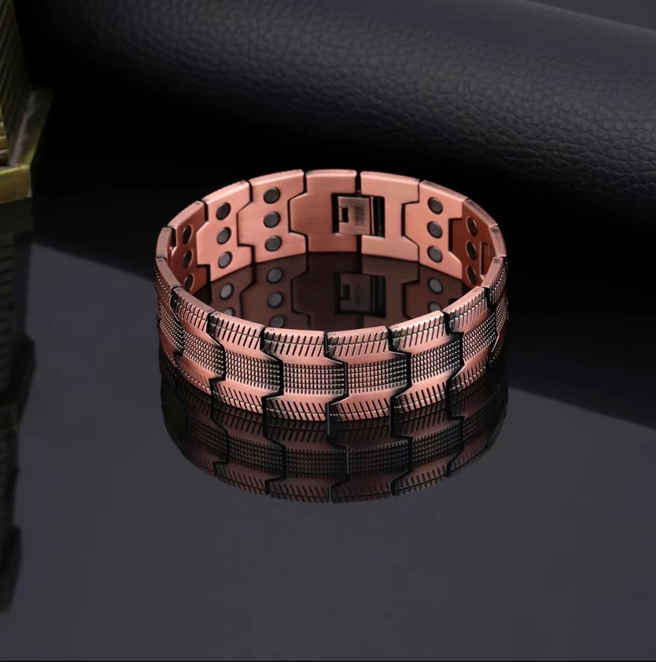 Pulsera de Cobre PureMag - Diseño Elegante para Uso Diario