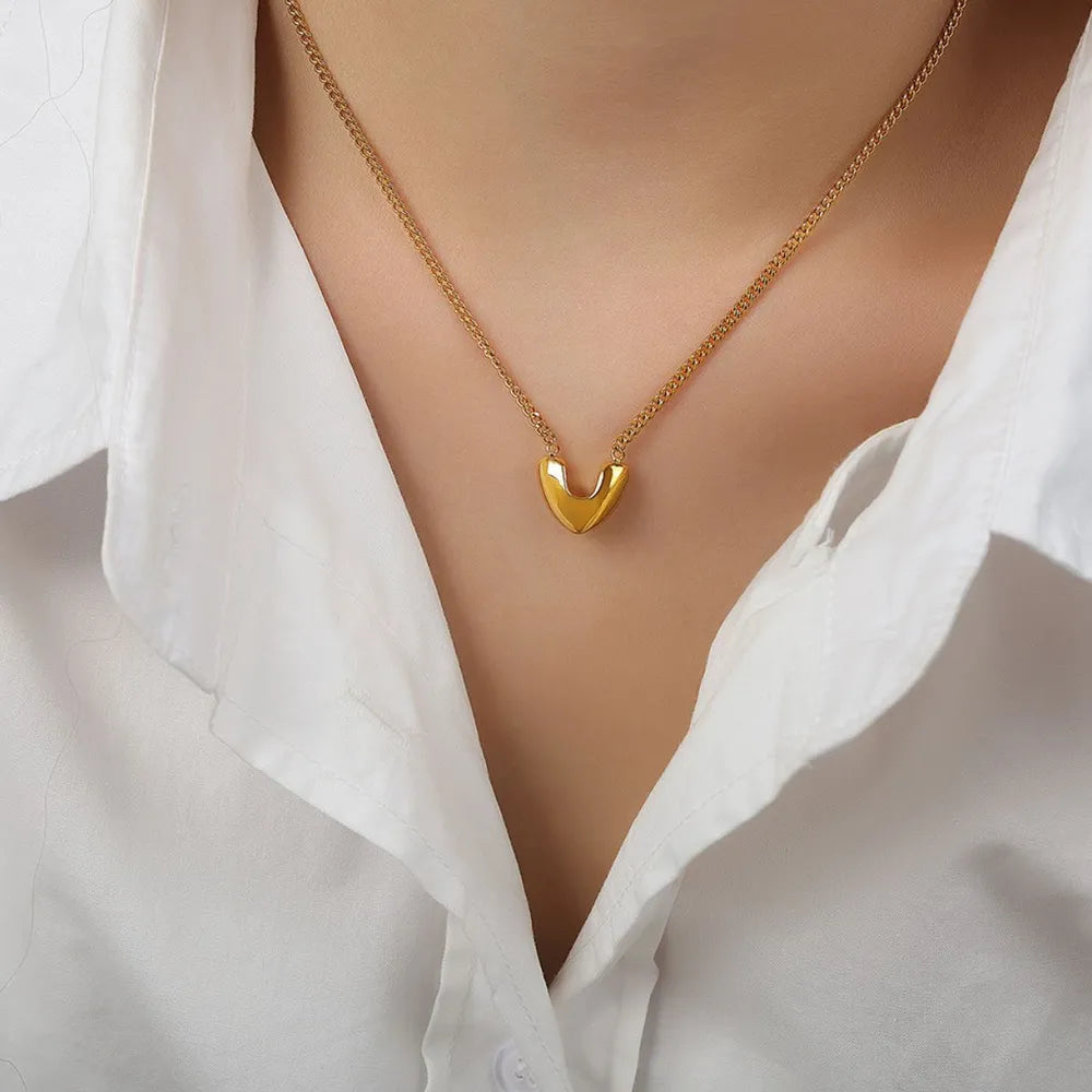 Elegant Gold-Plated Heart Pendant Necklace