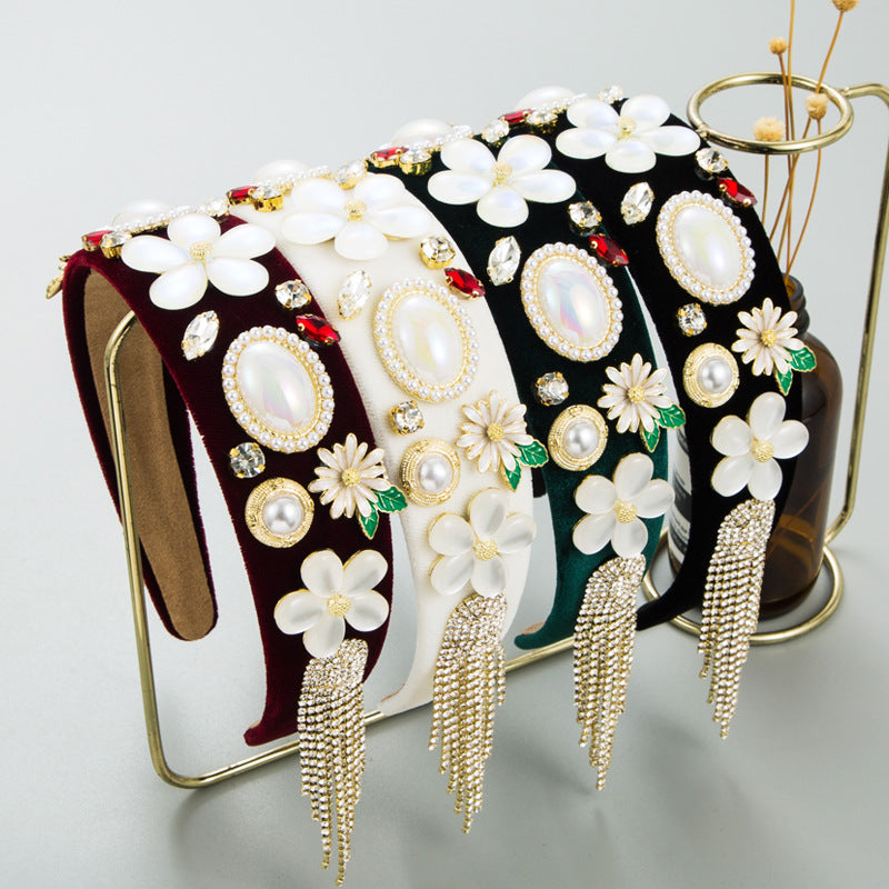 Diadema de terciopelo con borlas de perlas barrocas vintage