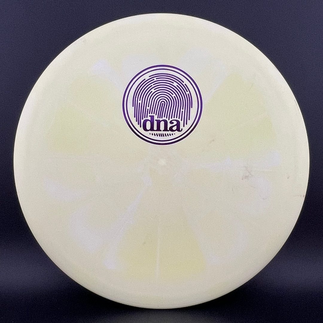 Exo Hard Vapor MD5 - Série DNA de Kyle Klein