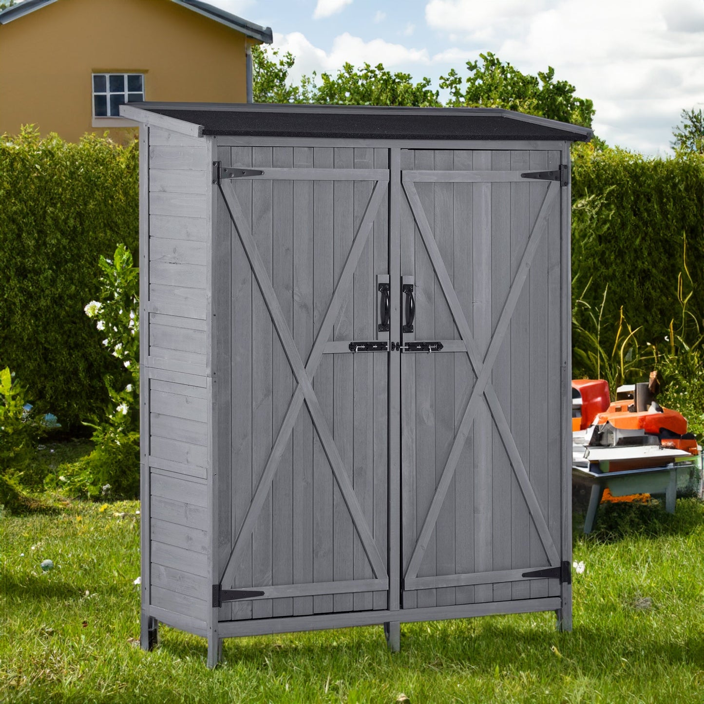 Abri de rangement en bois premium 5,3 pieds x 4,6 pieds avec toit étanche