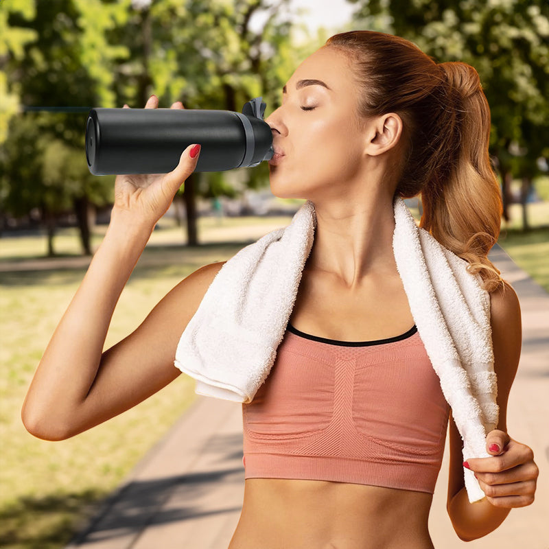 Insulated Stainless Steel Water Bottle (24OZ/32OZ), with straw, BPA-Free, great for sports and travel. - Korvel