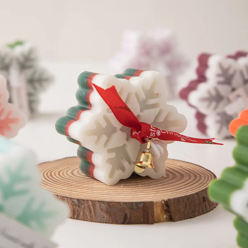 New Christmas Snowflake Aromatherapy Candle Hand-Made Romantic Atmosphere Creative Home Desktop Decorations With Gifts Ornaments - Korvel
