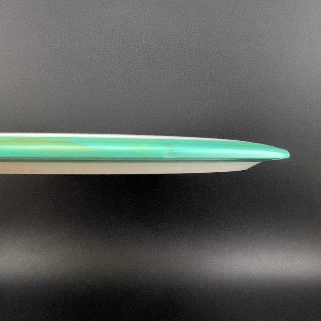 Neutron Defy - High-Speed Distance Driver