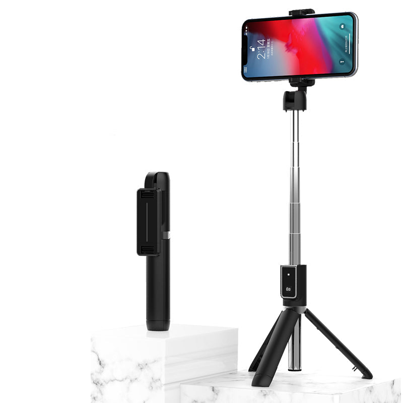 Multifunctional Integrated Bluetooth Selfie Stick Outdoor Vibrato Live Tripod Bluetooth Selfie Stick - Korvel