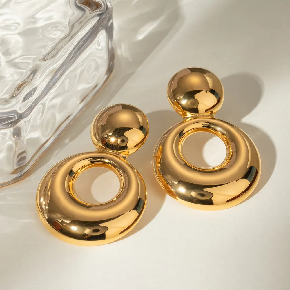 Elegant 18K Gold-Plated Cutout Earrings