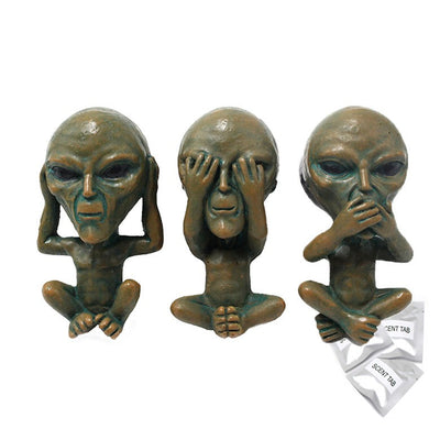 Alien Resin Car Vent Aromatherapy Clip Decoration