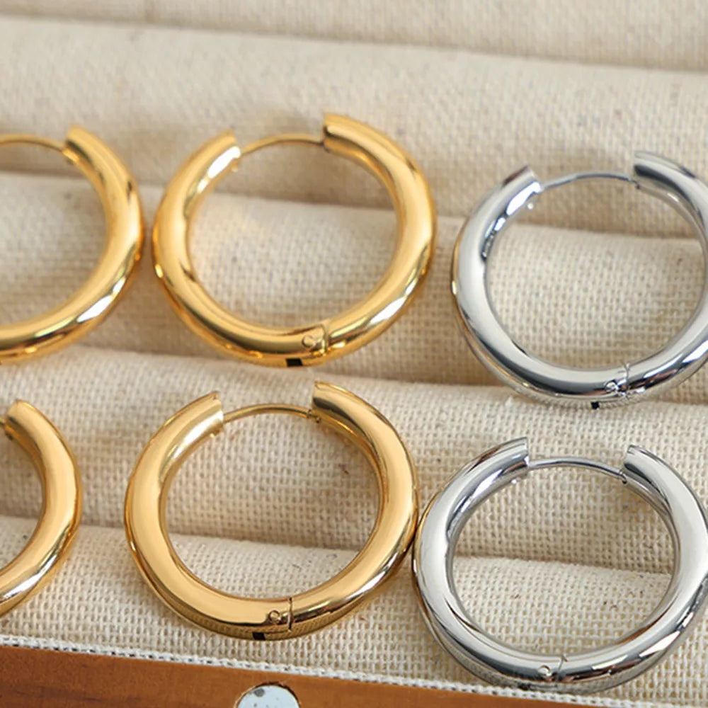 18K Gold-Plated Huggie Earrings - Korvel