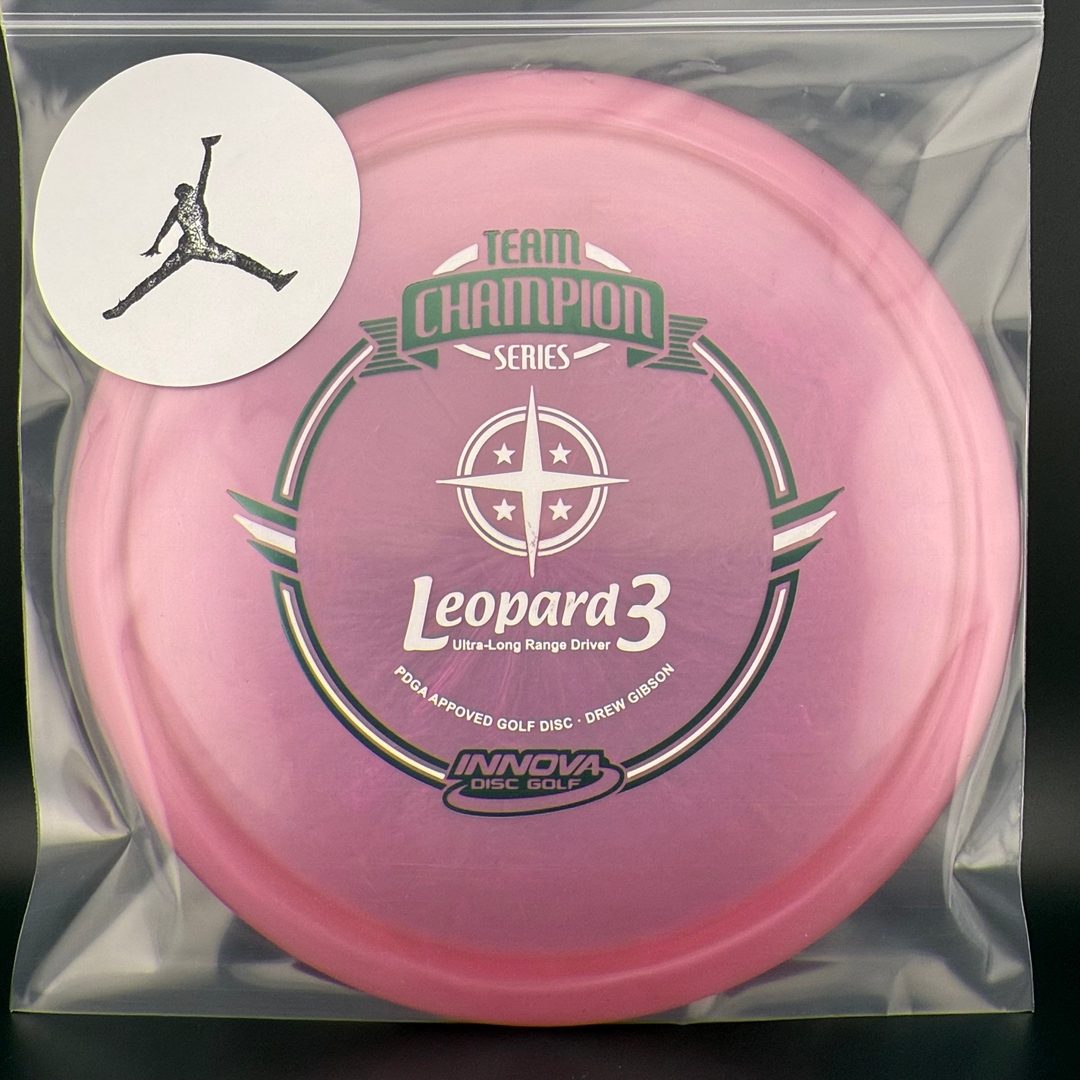 Luster Champion Leopard3 - Aprobado para Correr 2018